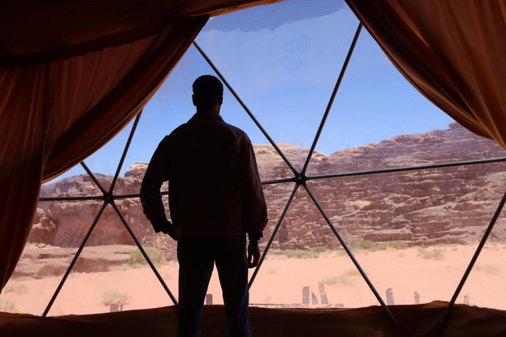 Wadi Rum Bubble Camp & Tour Zewnętrze zdjęcie